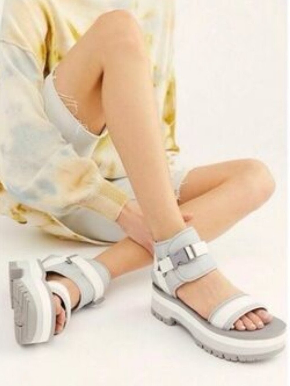 Teva Women's Indio Jewell Ankle Wrap Platform Chunky Sandals Light Grey 9